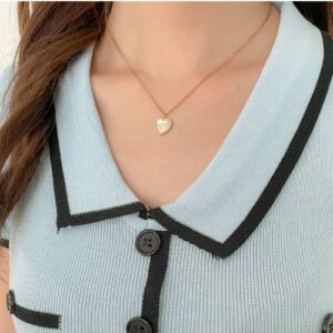 SIMPLE CHAIN HEART LIGHT NECKLACE