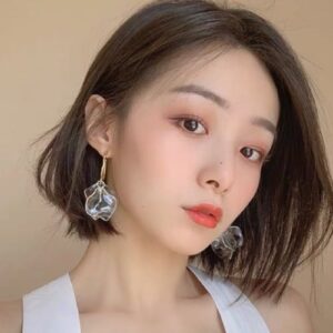 CRYSTAL LEAF DROP EARRINGS