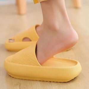 PUFFY CLOUD SIDES SLIPPERS [#Black : M]