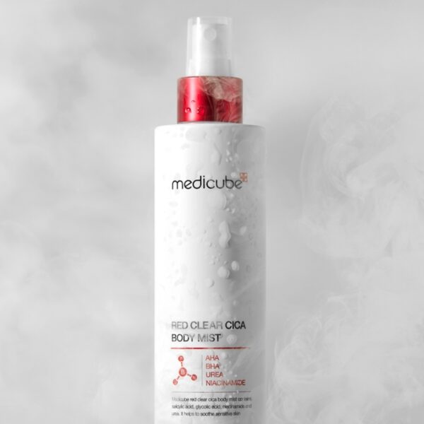 MEDICUBE Red Clear Cica Body Mist - Image 2