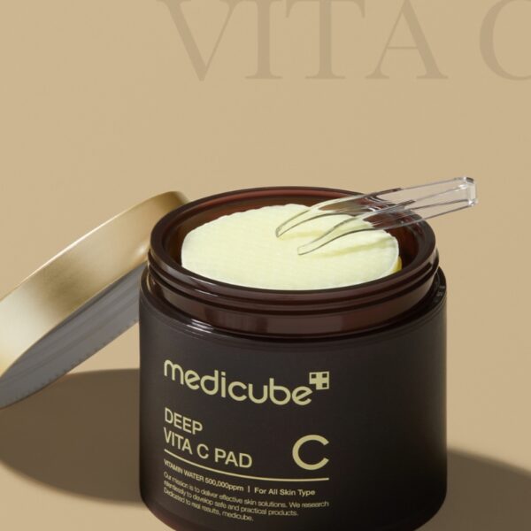 medicube Deep Vita C Pad - Image 2