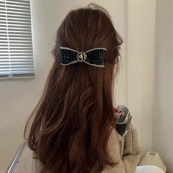 Camellia tweed Ribbon Pin