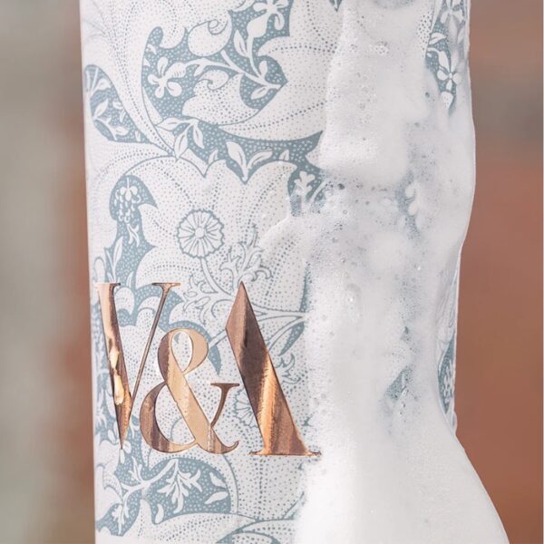 V&A Clarifying Cleansing Foam - Image 3
