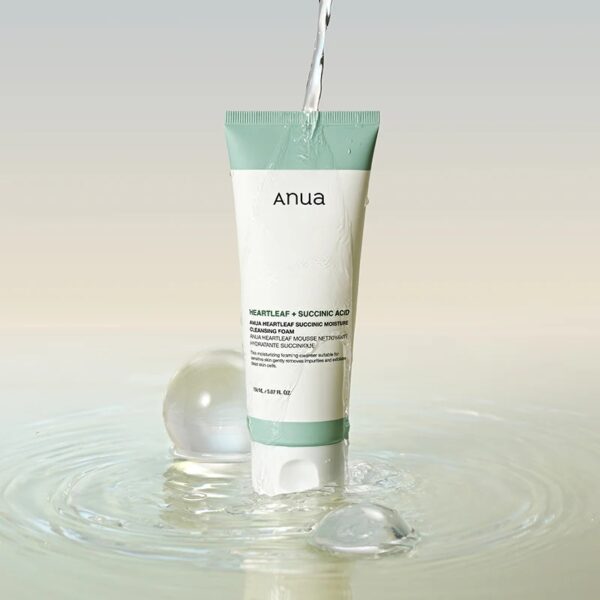 Anua Heartleaf Succinic Moisture Cleansing foam - Image 2