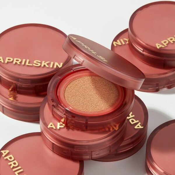 APRILSKIN Hero Cushion SPF50+PA++++ [#3 Colors] (+ Refill) - Image 2