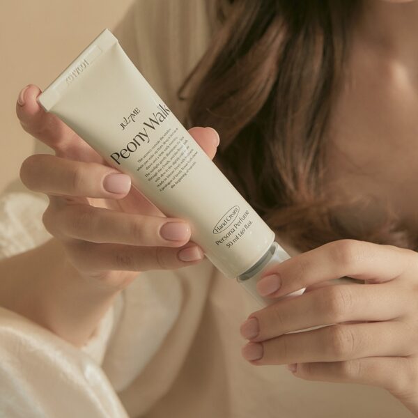 JULYME Persona Perfume Hand Cream - Image 3