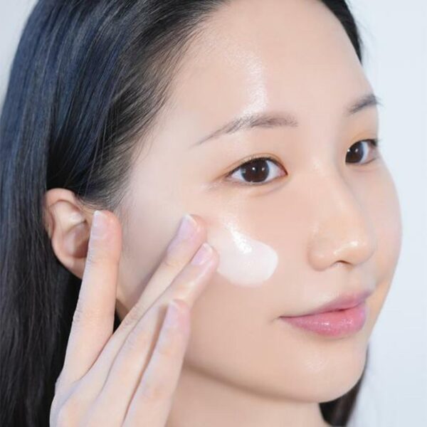BIOHEAL BOH Probioderm Collagen Essence Sun Cream 1+1 Special Set - Image 3