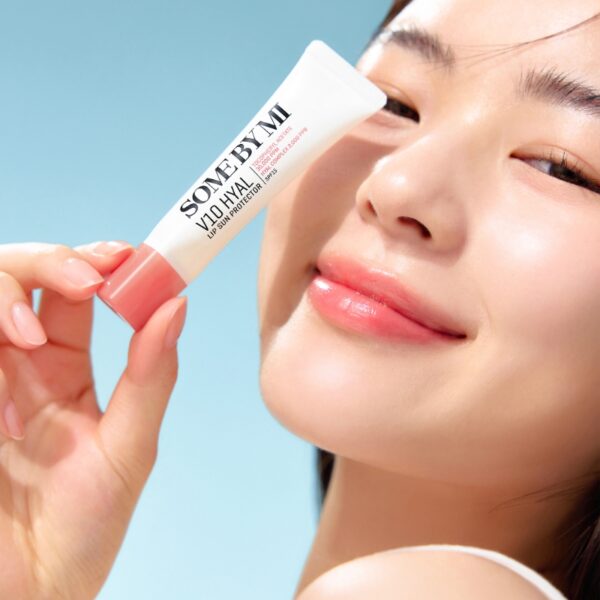 SOMEBYMI  V10 Hyal Lip Sun Protector [#Berry] - Image 3