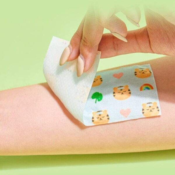 DONGKOOK MADEKA COOLING GEL SHEET [#15 SHEETS] - Image 5