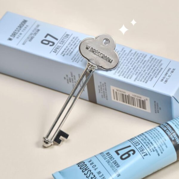W.DRESSROOM Perfume Hand Cream Special Set  [#3 Sent] (+Squeezer) - Image 6