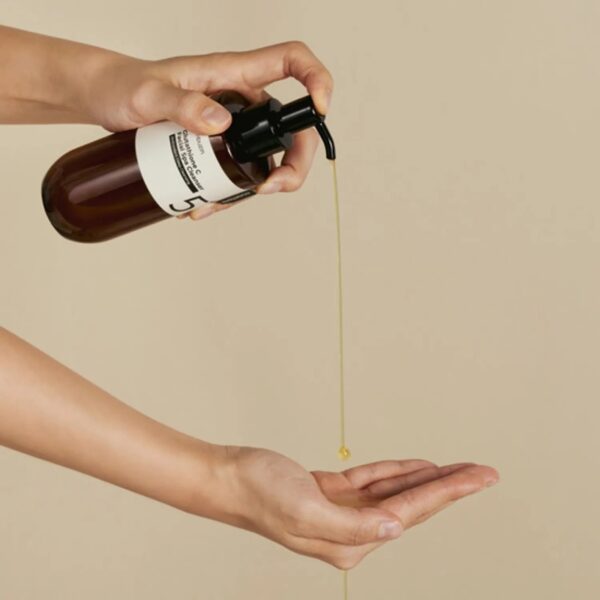 numbuzin No. 5 Glutathione C Facial Spa Cleanser Set (+Massage Stick) - Image 2