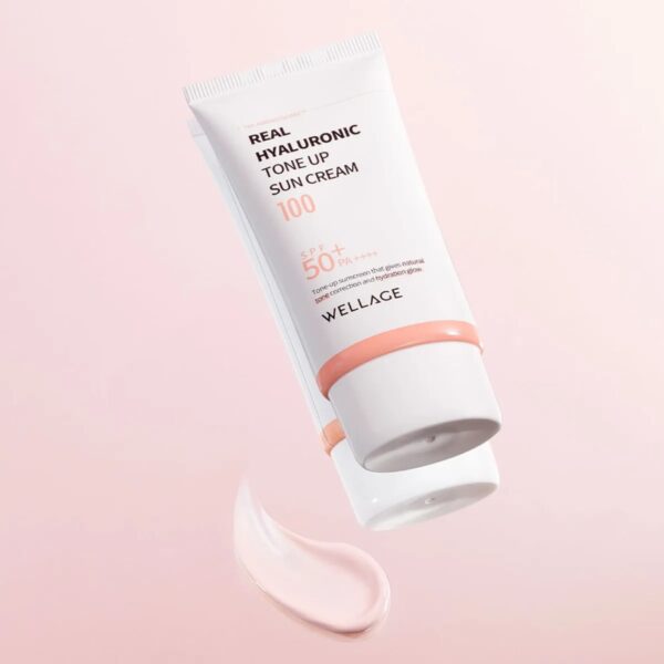 WELLAGE Hyaluronic Tone up Sun Cream SPF50+ PA++++ - Image 3