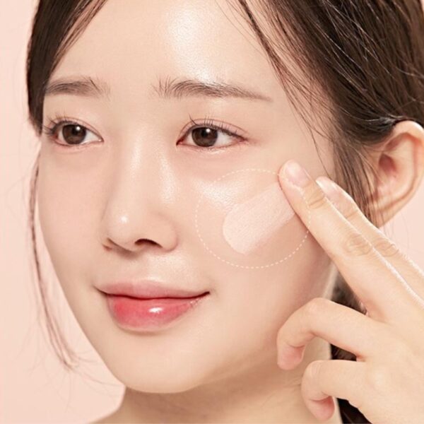 Anua Peach + Niacin Tone up Protection SPF50+ PA++++ - Image 6