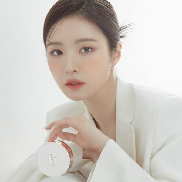 BANILA CO Covericious Ultimate White Cushion Set [#3 Colors] (+Refill +Setting Fixer) - Image 3