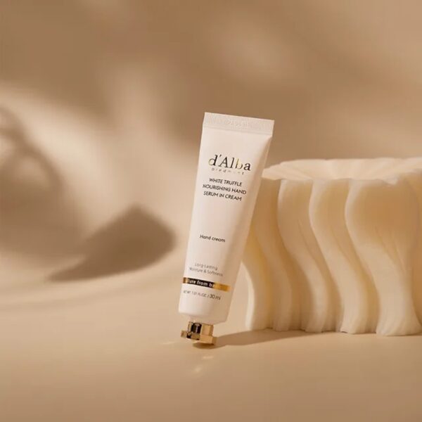 d'Alba White Truffle Aromatic Double Hand Cream&Lip Balm (+ Gift Bag) - Image 2