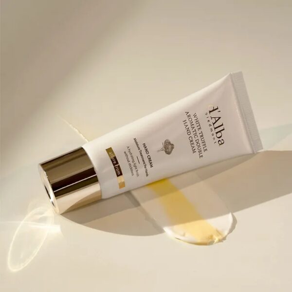 d'Alba White Truffle Aromatic Double Hand Cream&Lip Balm (+ Gift Bag) - Image 4