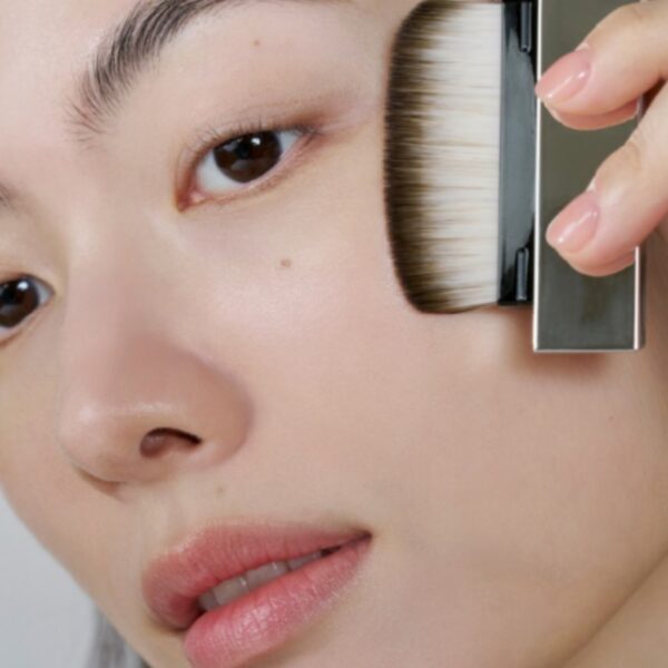 NEW💖 HERA Airy Powder Primer (+Square Bag +Black Cushion Mini +Suncream) - Image 5