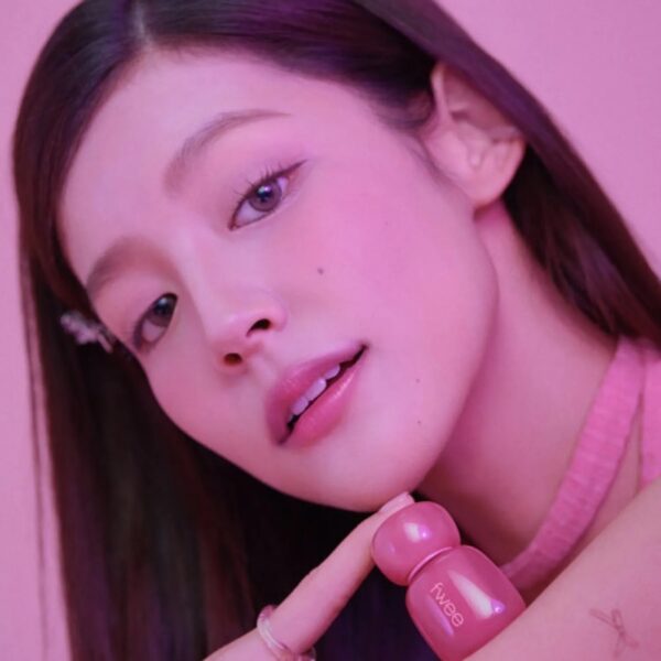 fwee Pink Obsession Stay-fit Lip Tint [#7 Colors] - Image 2