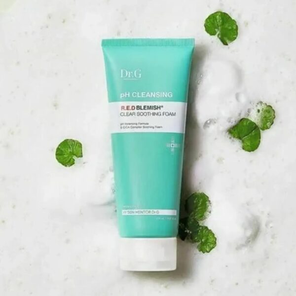 Dr. G pH Cleansing Red Blemish Clear Soothing Foam - Image 2