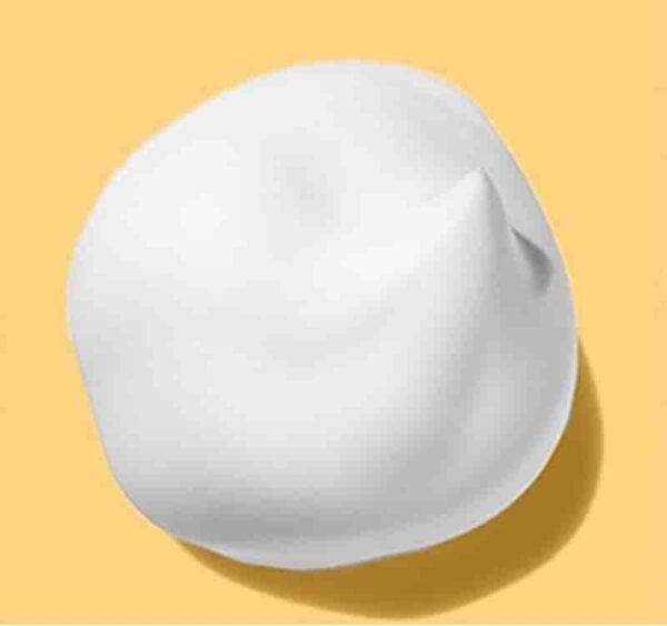 AHC Premier Vita 13 Melting Deep Cleansing Foam - Image 3