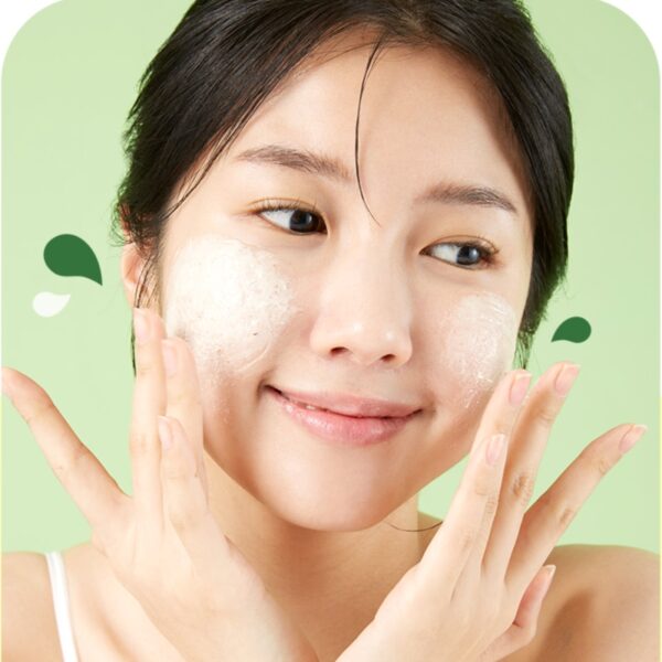 Dr.G Green Deep Foaming Scrub - Image 3