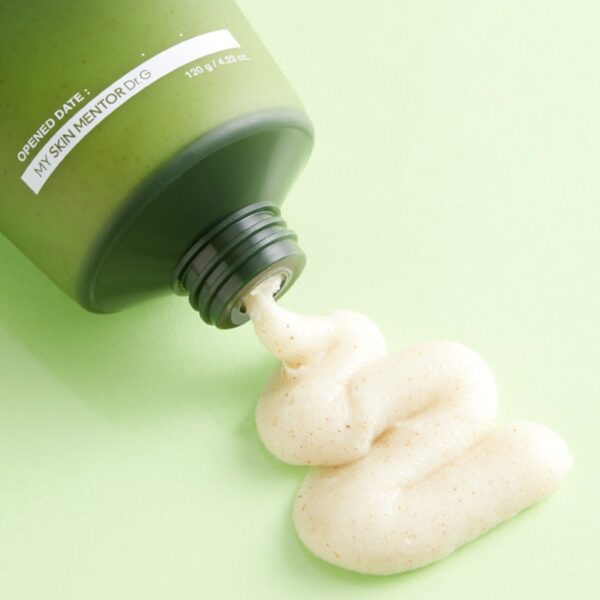 Dr.G Green Deep Foaming Scrub - Image 4