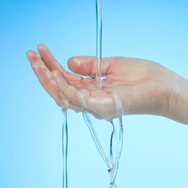 Torriden Dive In Low Molecular Hyaluronic Acid Cleansing Oil - Image 4