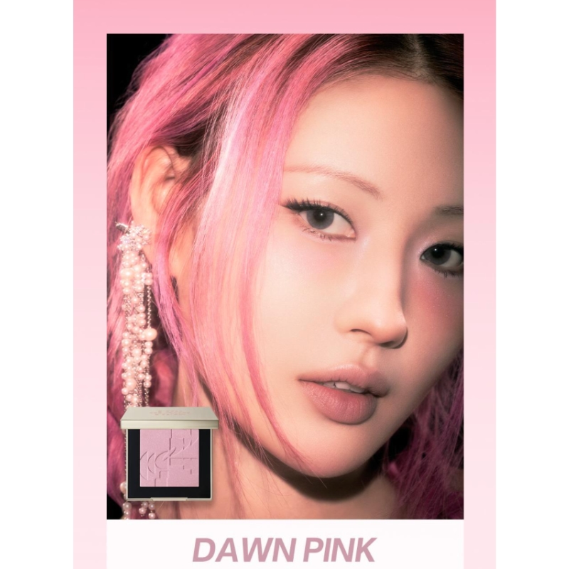 TWO SLASH FOUR All Over Face Blush (+Brush) Set - Image 6