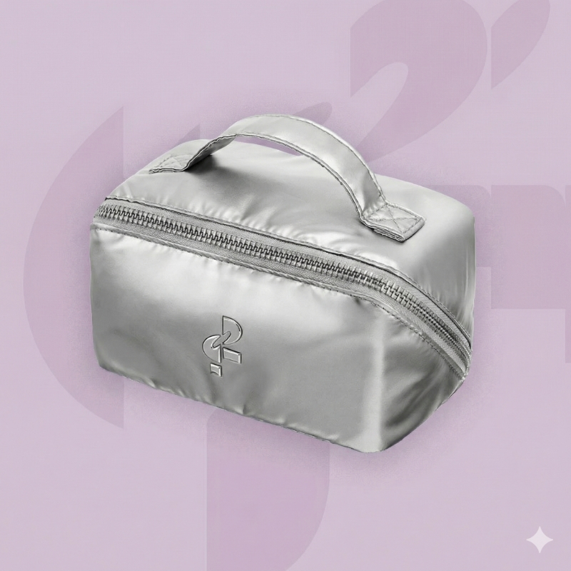 TWO SLASH Four Slash pouch