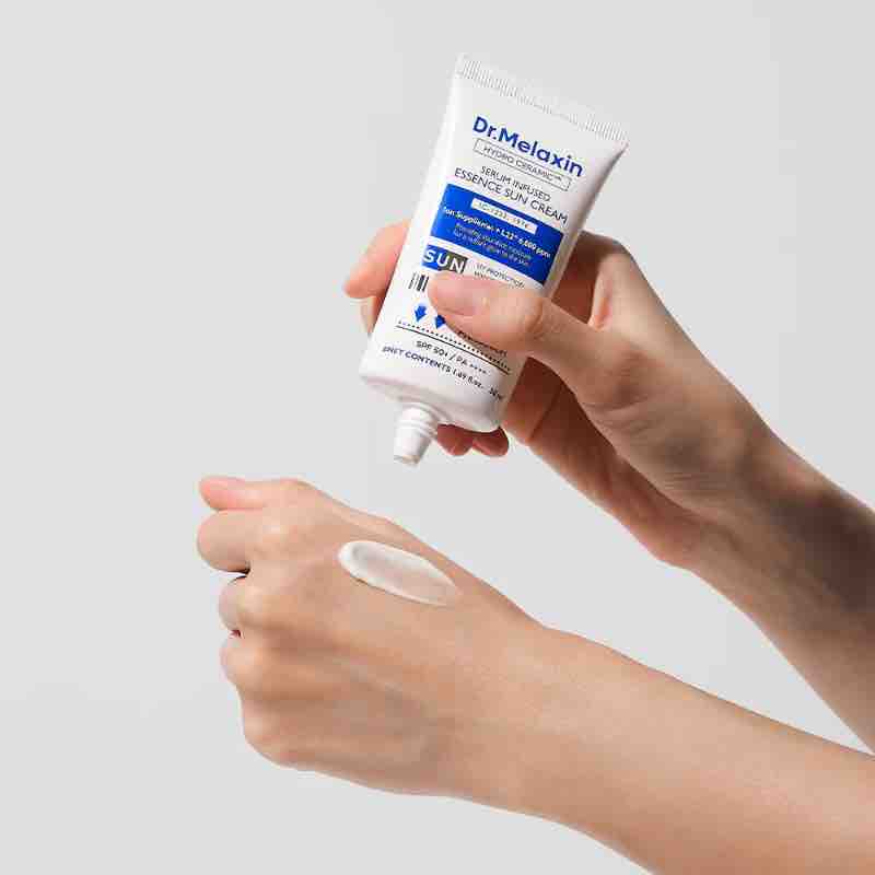 Dr. Melaxin Waterfull Essence Sun Screen - Image 2
